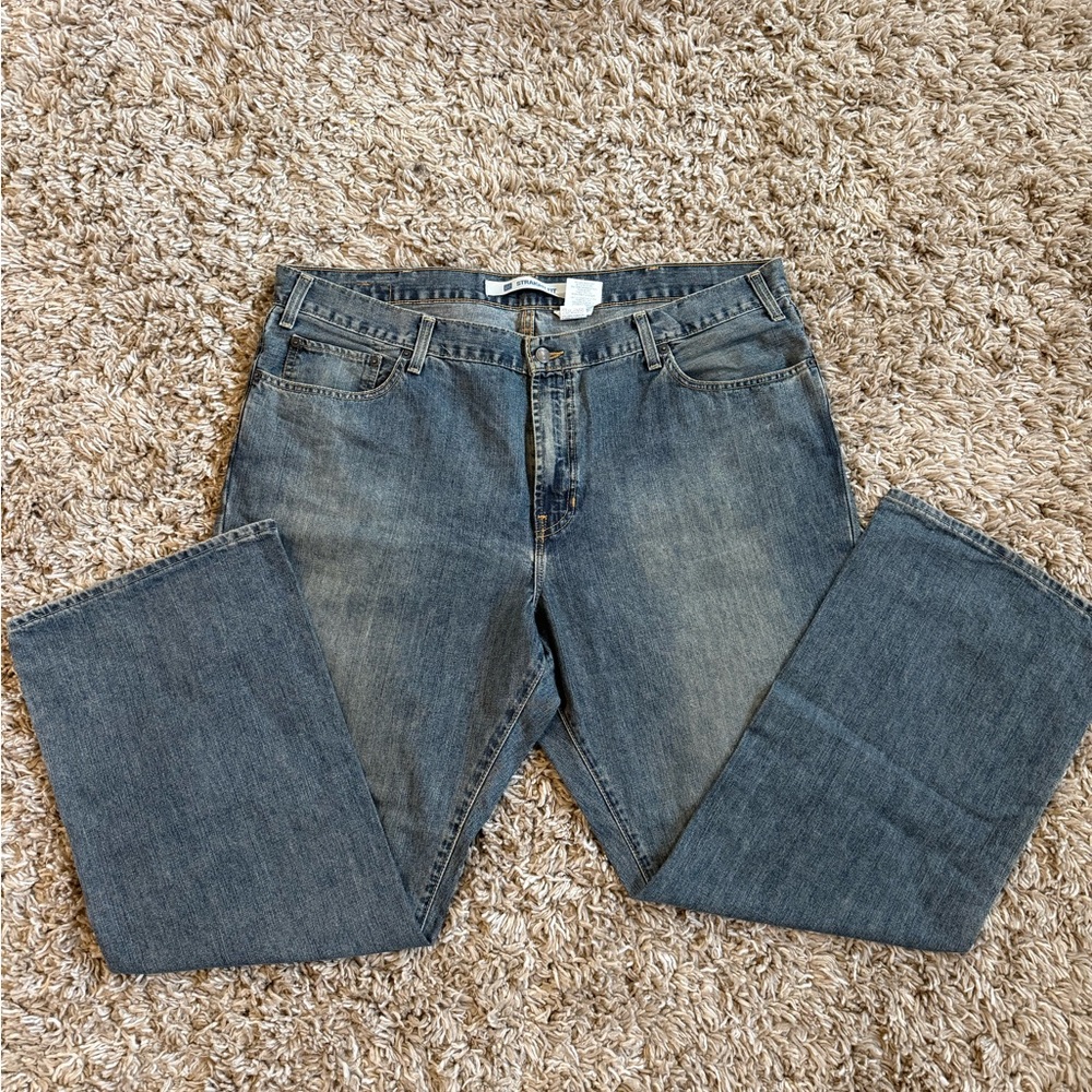 ***SOLD***GAP Men’s Straight Fit Blue Jeans
